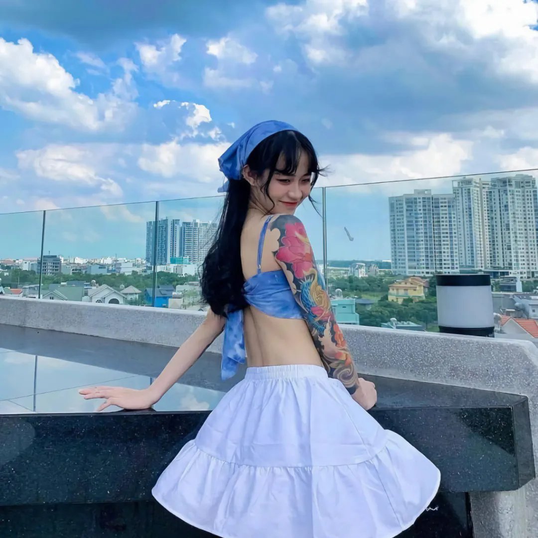 丑小鸭的天鹅湖